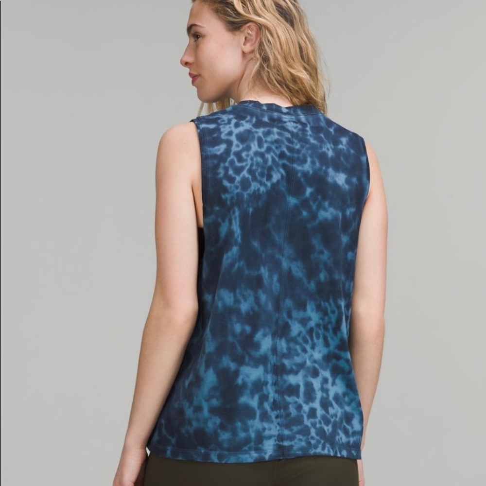 Lululemon Tie Die Tank - Picture 3 of 8